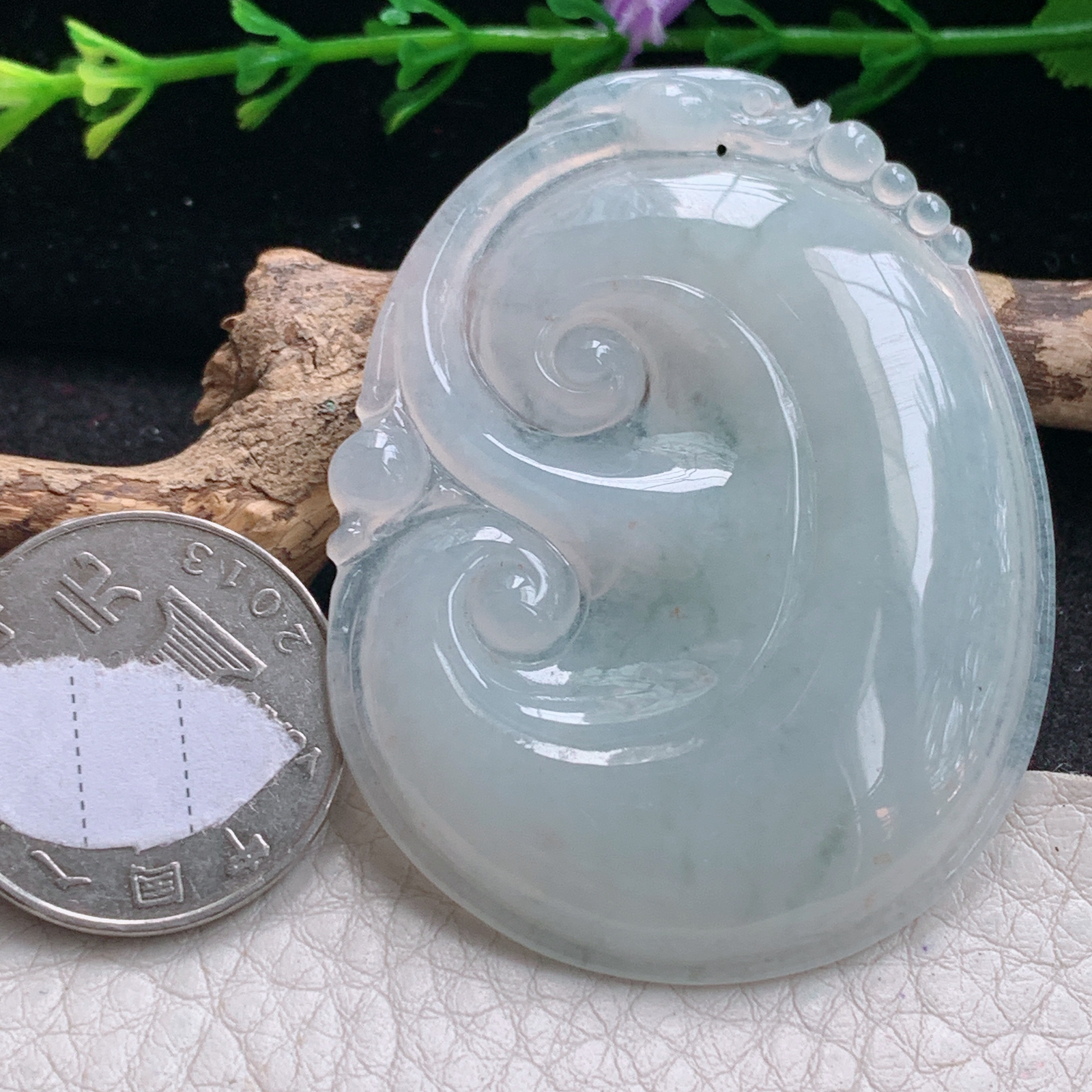 zen实拍55.8*43.3*6缅甸天然翡翠a货精雕清爽厚装大如意玉项坠 玉挂件