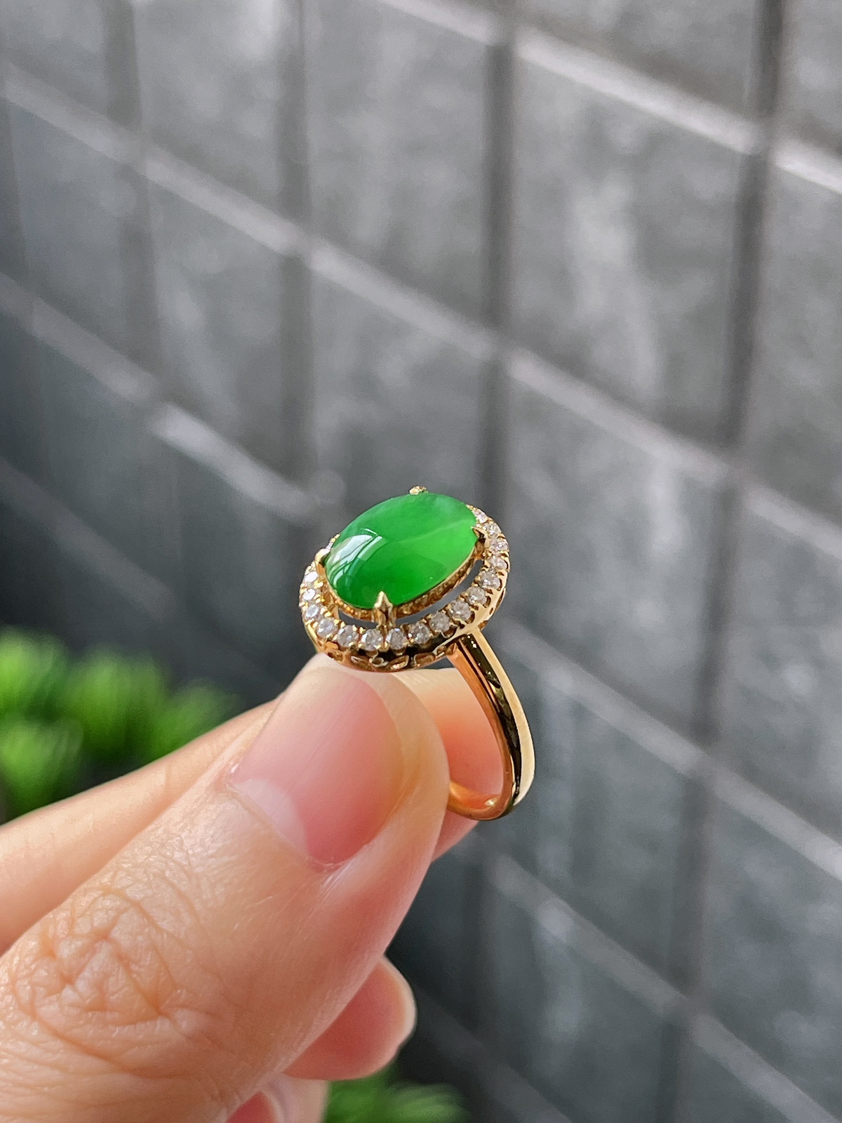 18k翡翠冰糯绿色戒指