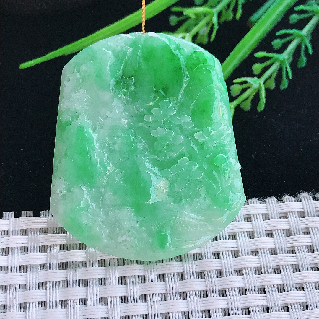 实拍A货翡翠49/41.6/5.2老坑精美飘阳绿满绿山水牌吊坠翡翠挂件