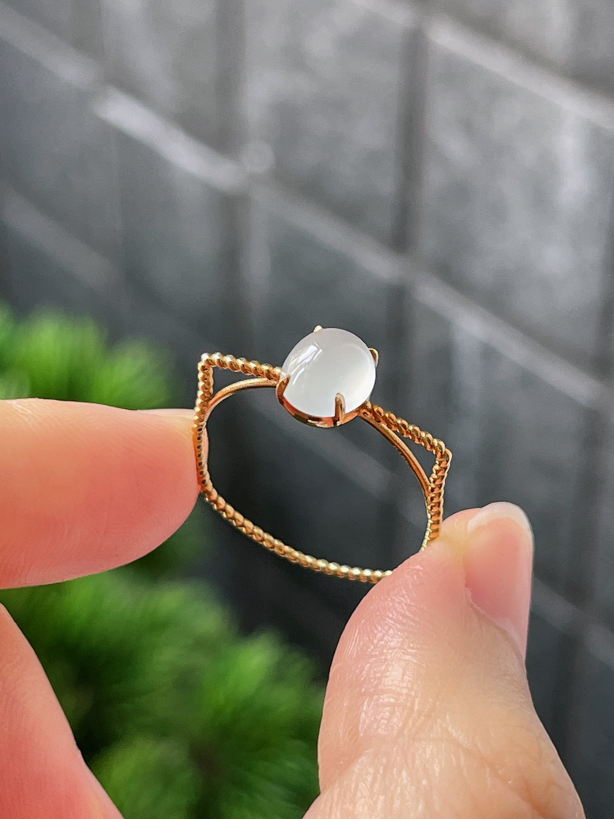 18k翡翠白冰猫耳戒指