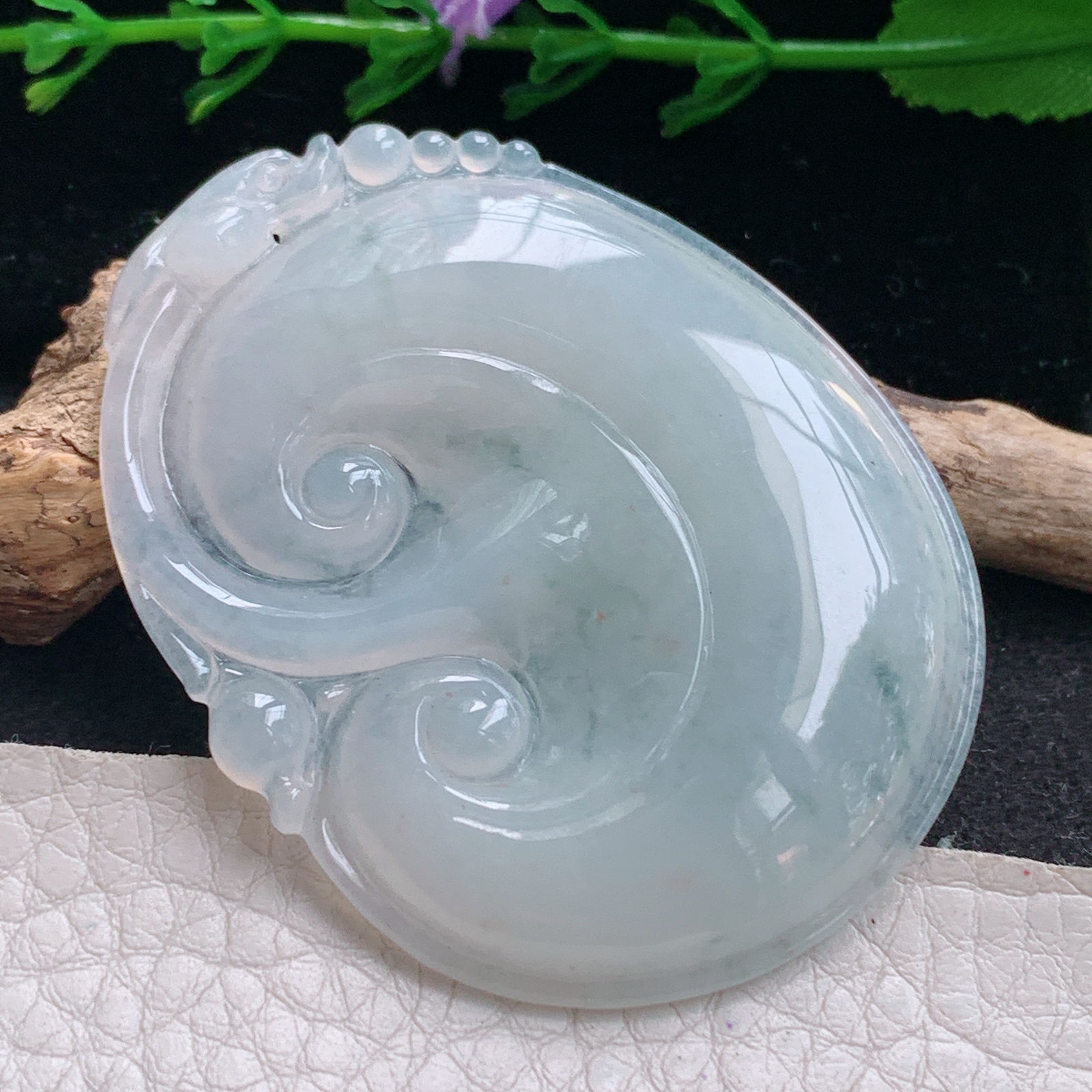 zen实拍55.8*43.3*6缅甸天然翡翠a货精雕清爽厚装大如意玉项坠 玉挂件