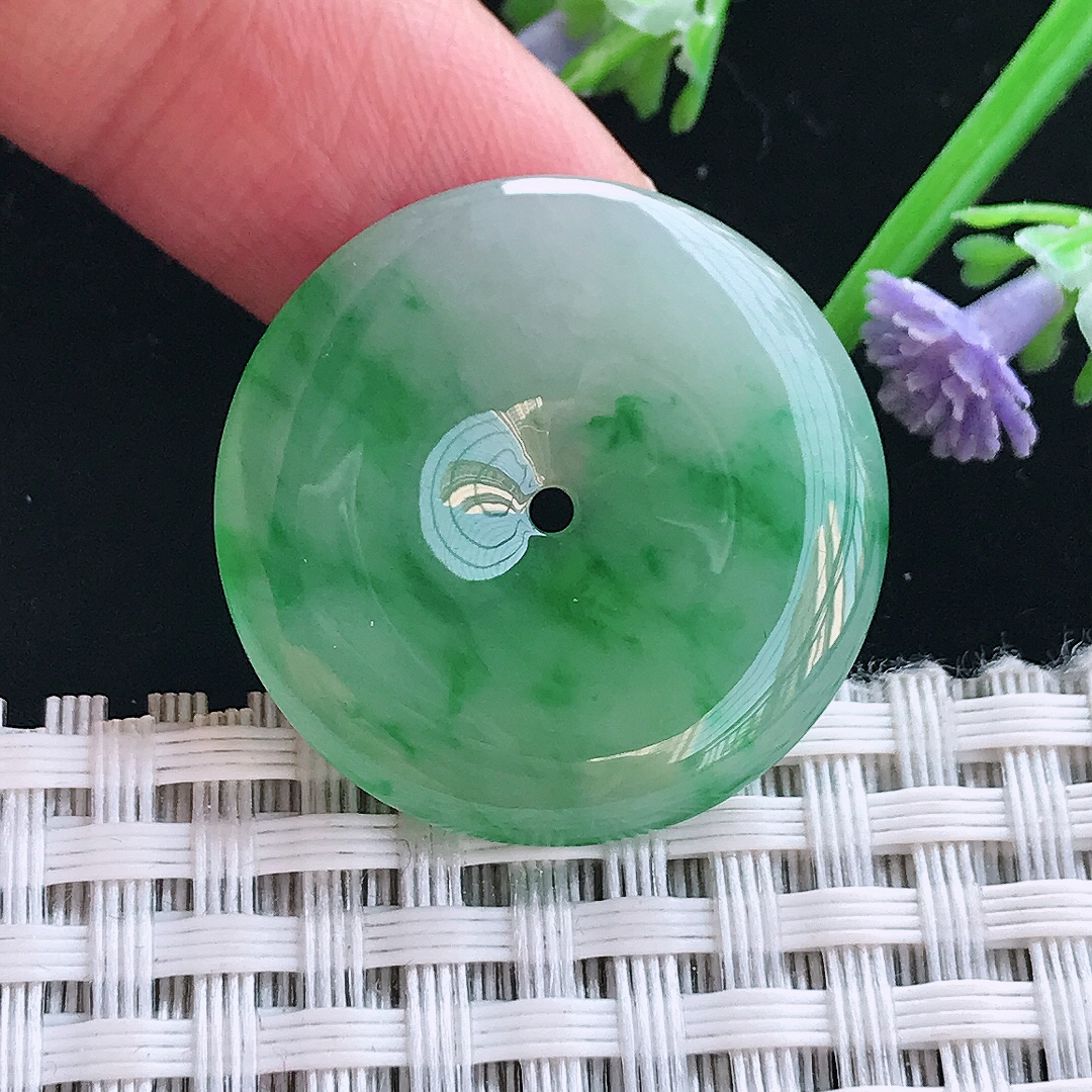 实拍A货翡翠27/4.7老坑冰胶水灵辣阳绿平安扣吊坠翡翠玉扣挂件