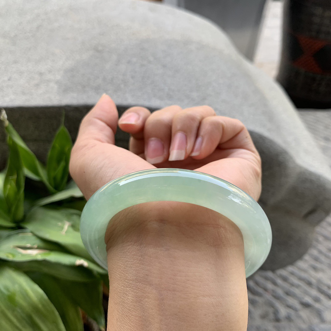 圈口55.2-11.4 【冰绿圆条手镯】圆条55 56可戴