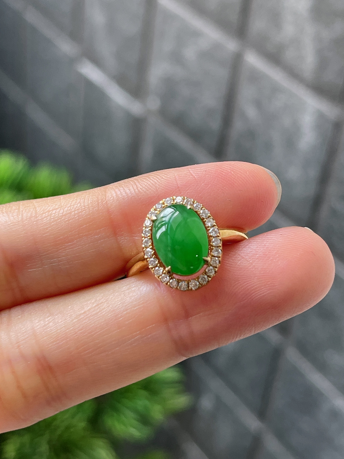 18k翡翠冰糯绿色戒指