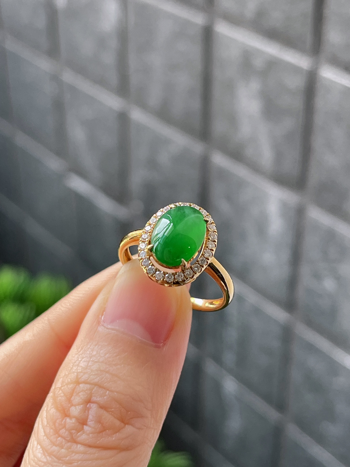 18k翡翠冰糯绿色戒指