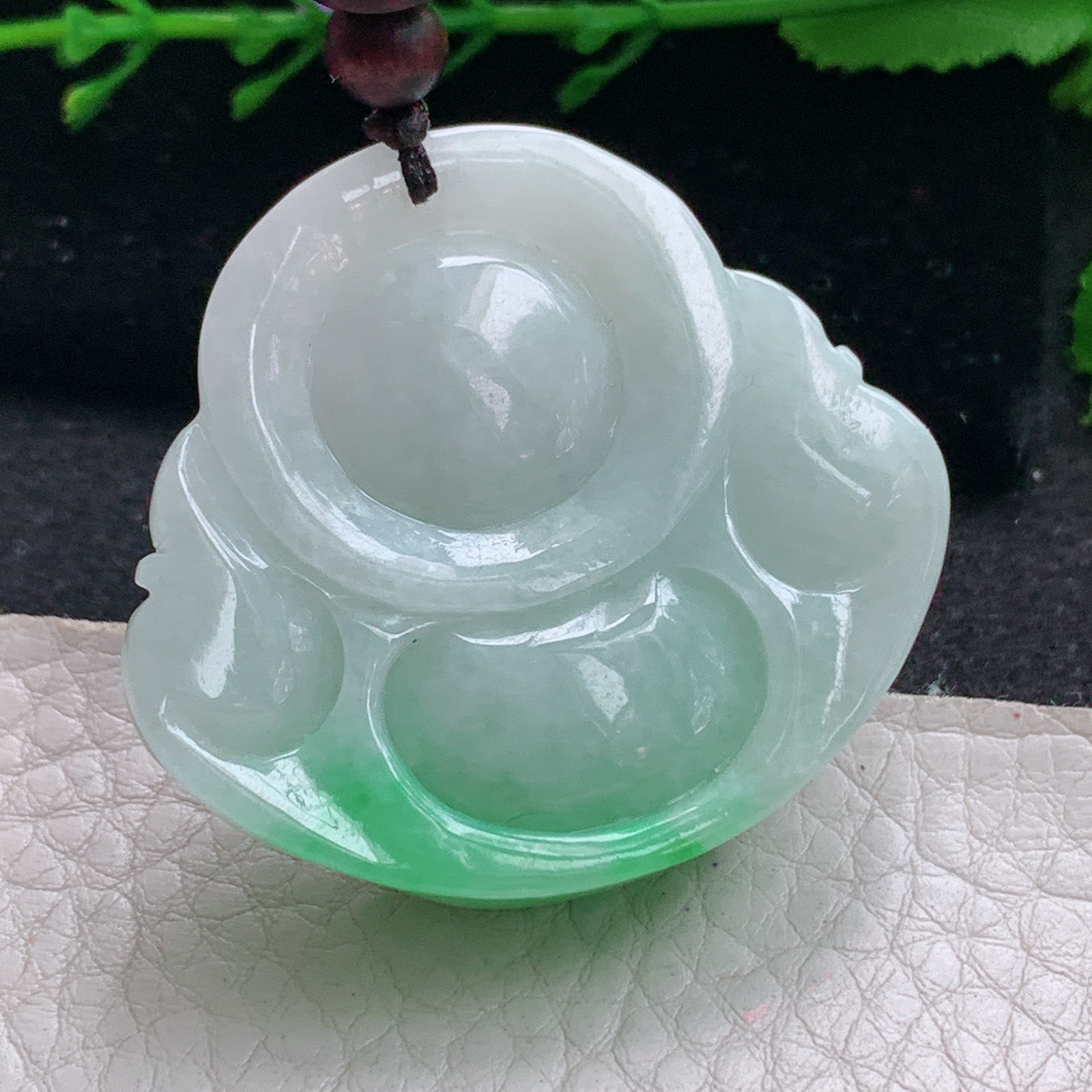 zen实拍40.8*44*13.5缅甸天然翡翠a货精雕清爽飘绿佛公玉项坠 玉挂件