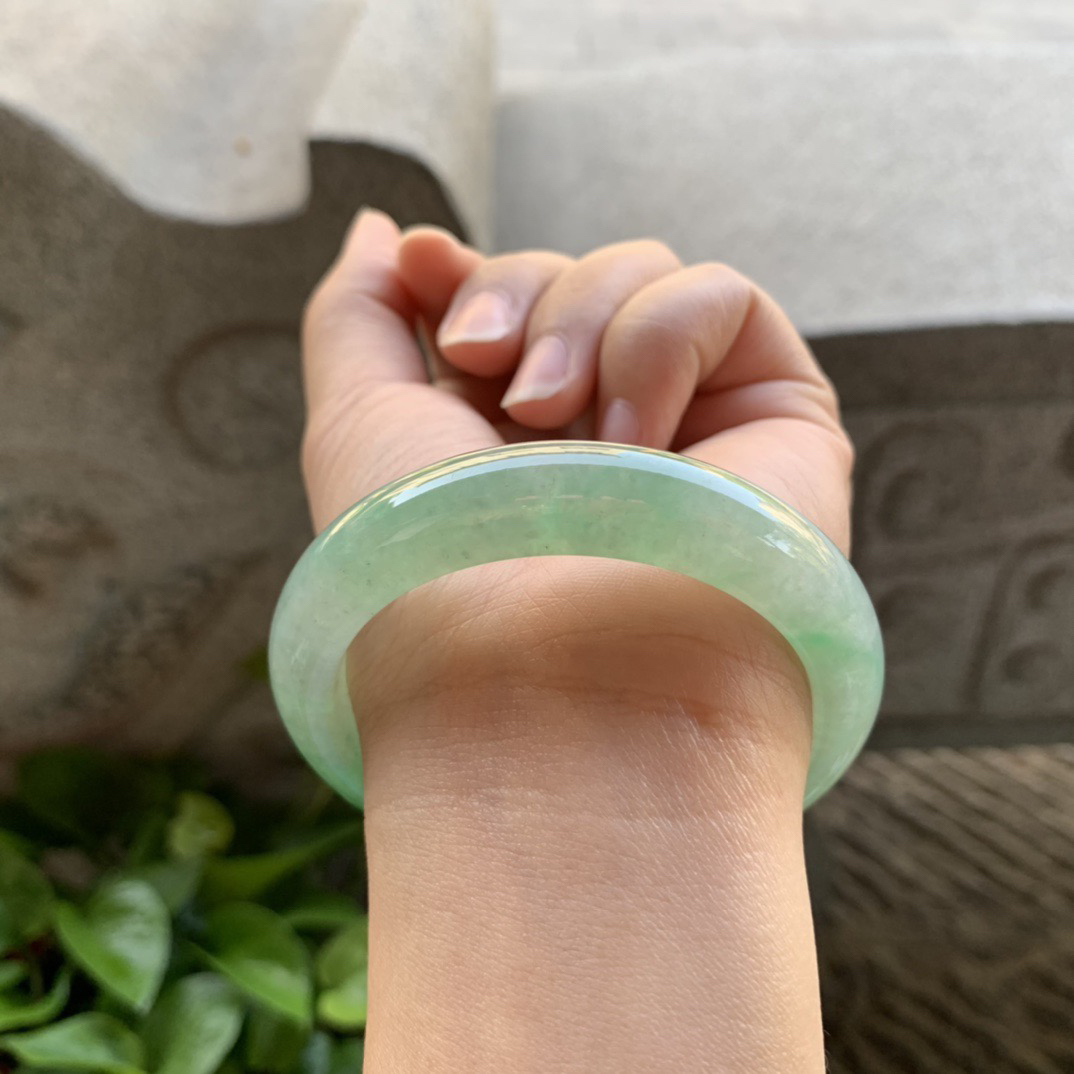 小圈口53.8-12.3-8.1 【冰阳绿正圈手镯】正圈53 54可戴