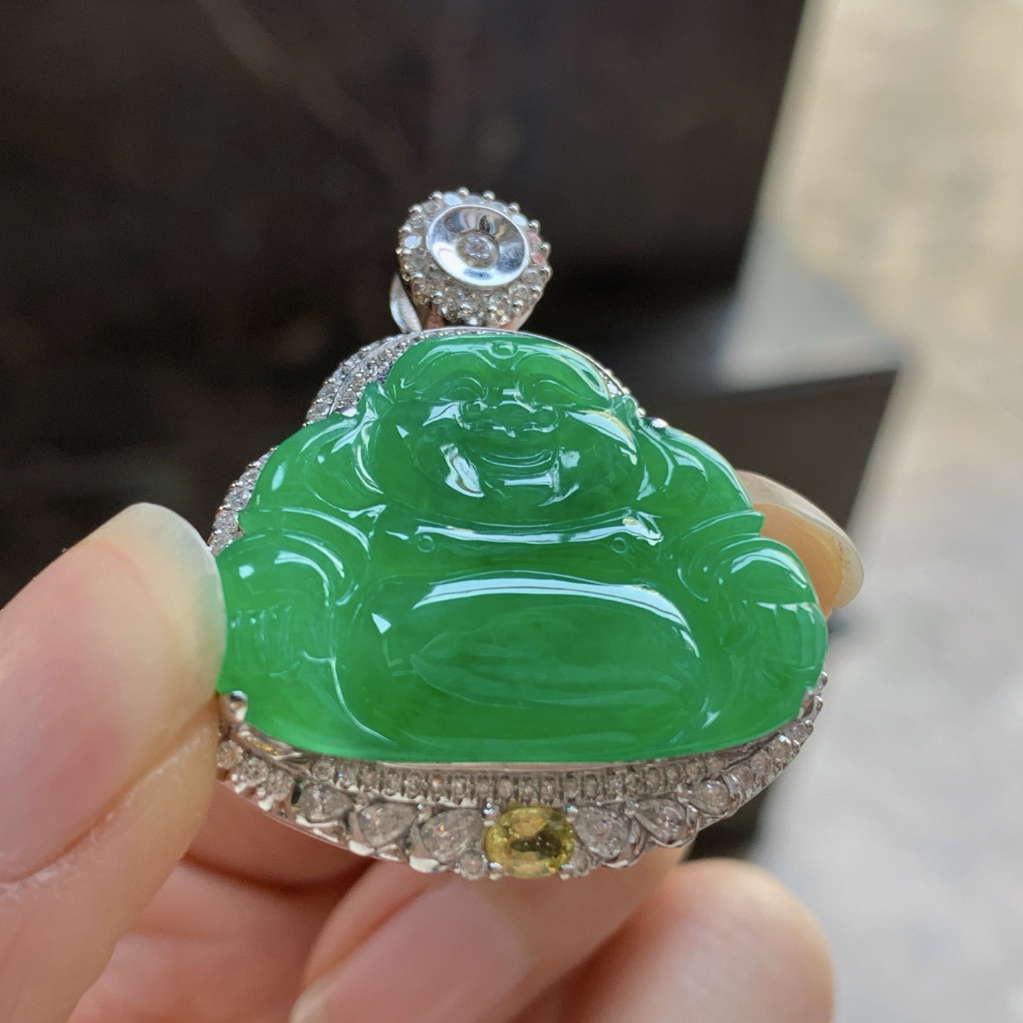 金钻镶嵌绿色佛公^_^颜色鲜艳