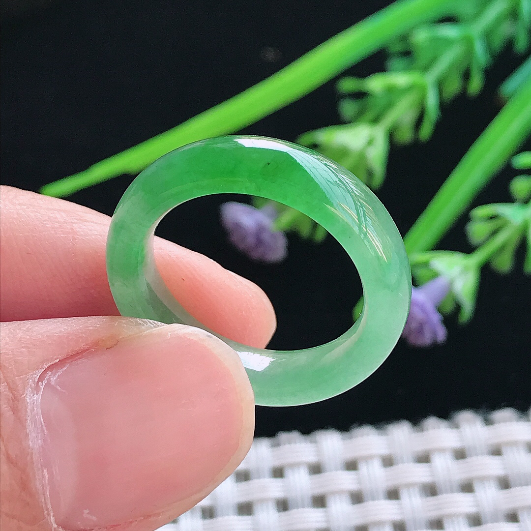 实拍A货翡翠17.5/5.6/3.7老坑冰阳绿戒指指环男女戒