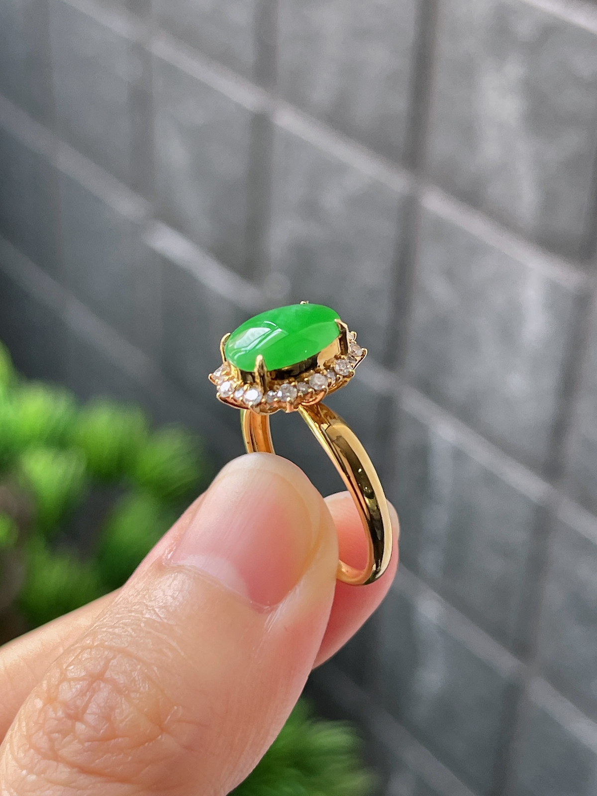 18k翡翠冰糯绿色戒指