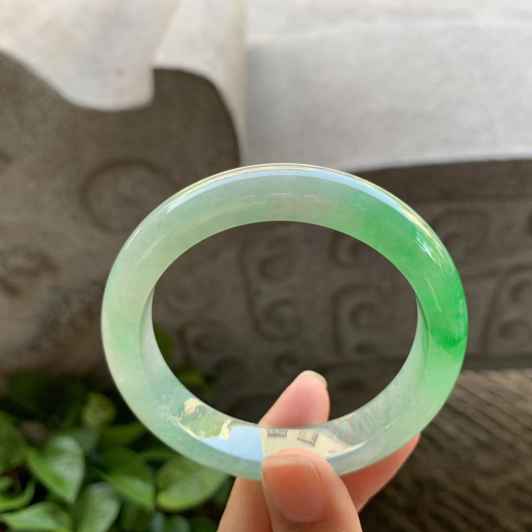 小圈口53.8-12.3-8.1 【冰阳绿正圈手镯】正圈53 54可戴