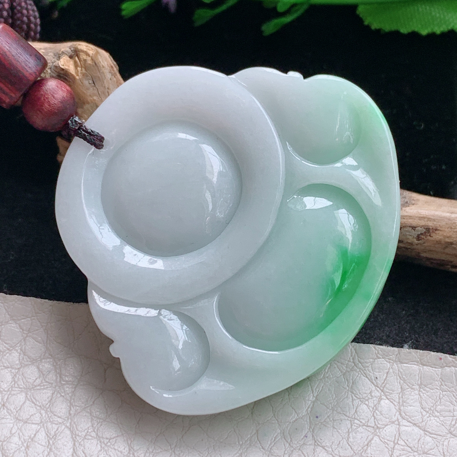 zen实拍44*48.2*13缅甸天然翡翠a货精雕飘阳绿佛公玉项坠 玉挂件