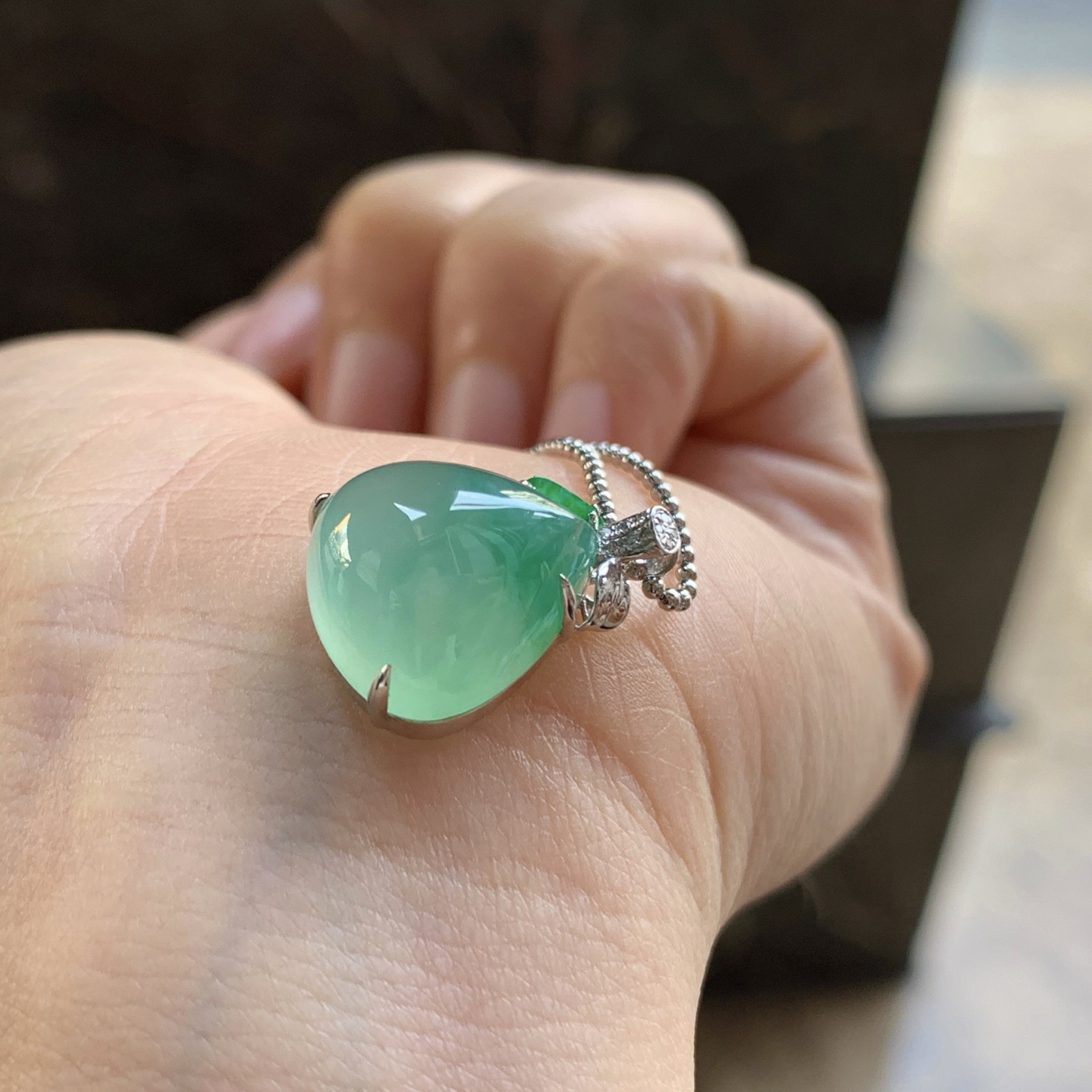 金镶嵌冰绿水滴^_^饱满