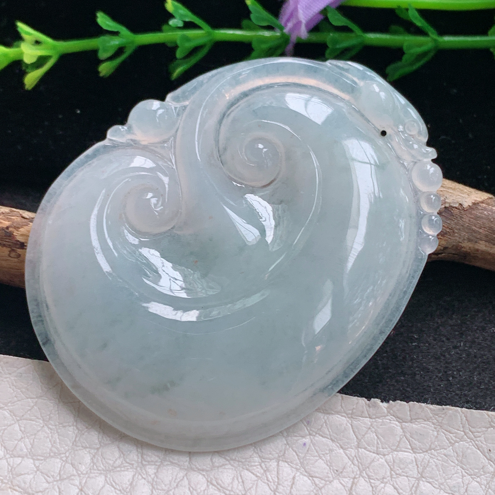 zen实拍55.8*43.3*6缅甸天然翡翠a货精雕清爽厚装大如意玉项坠 玉挂件