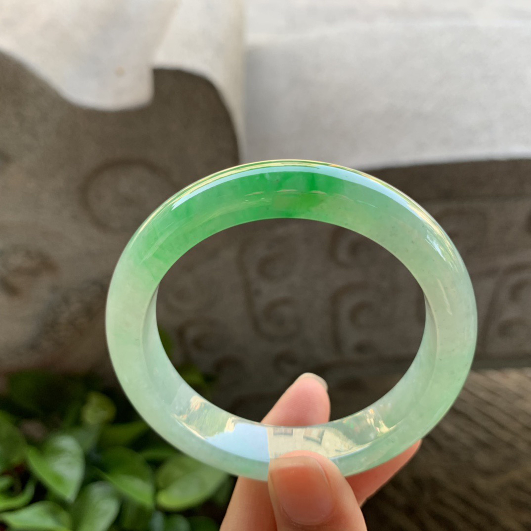 小圈口53.8-12.3-8.1 【冰阳绿正圈手镯】正圈53 54可戴