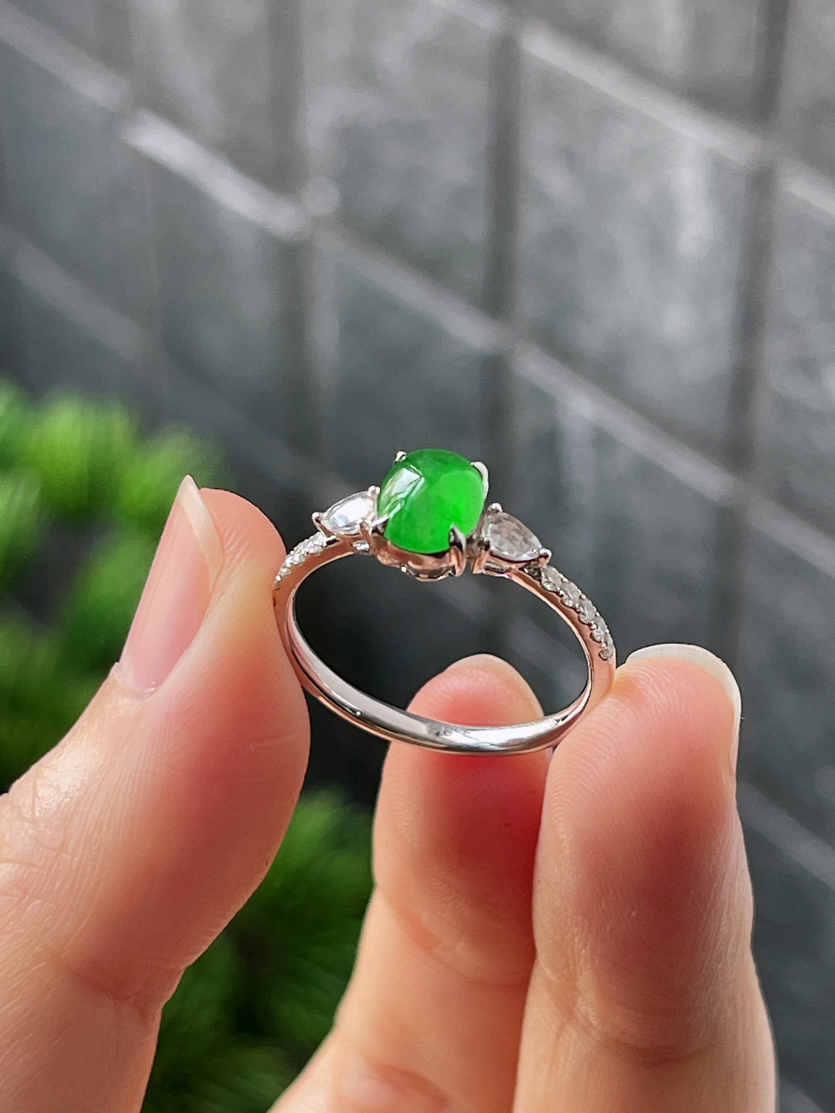 18k翡翠冰糯绿色戒指