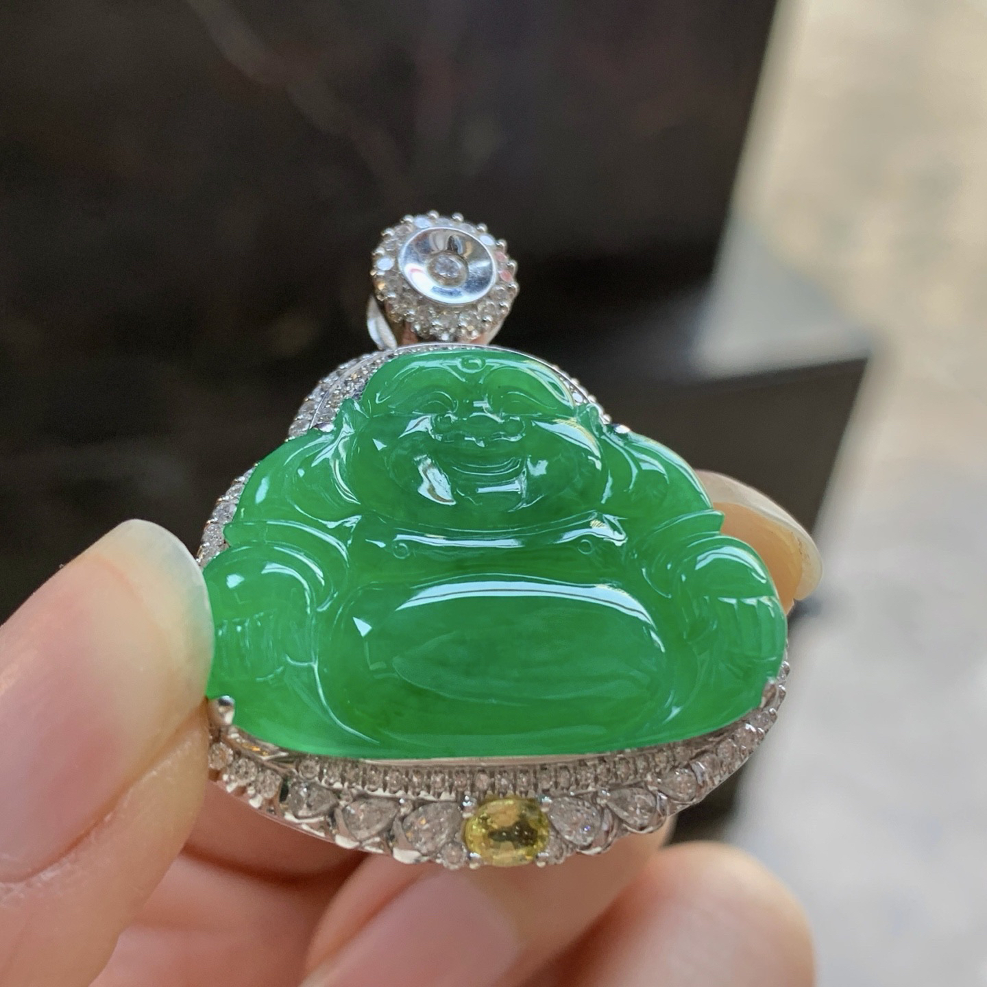 金钻镶嵌绿色佛公^_^颜色鲜艳