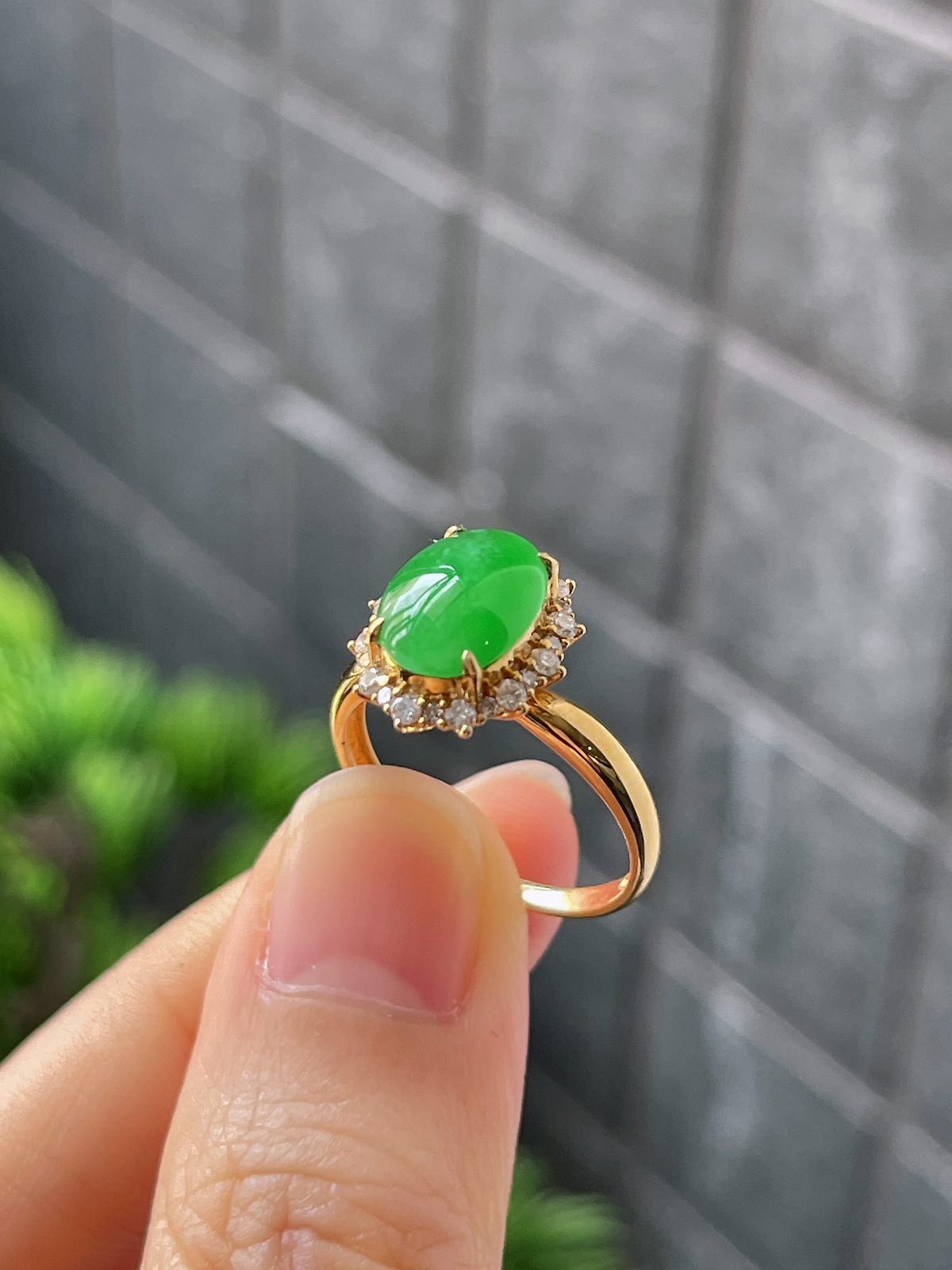 18k翡翠冰糯绿色戒指