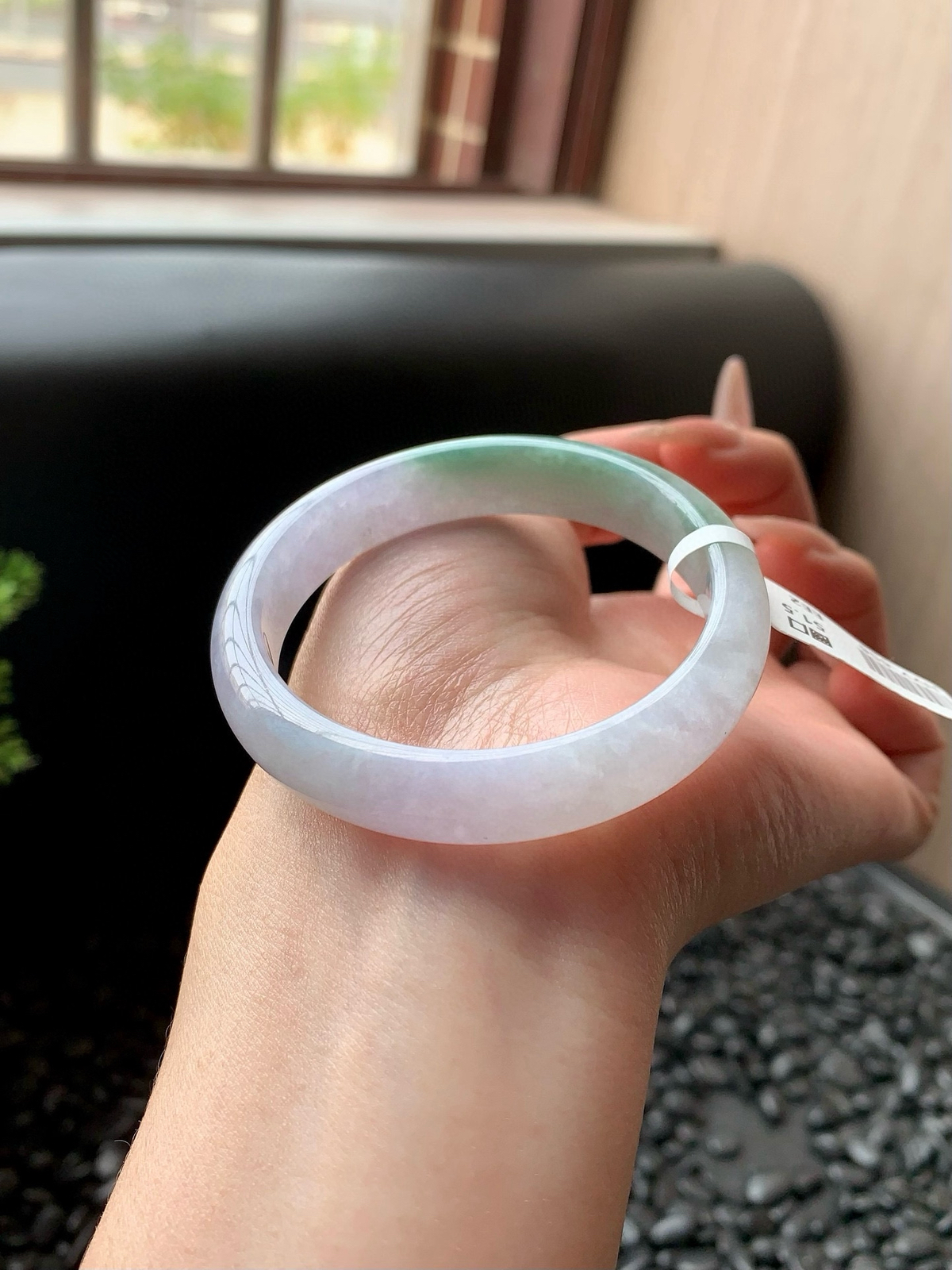 小圈口冰春彩紫罗兰半山水正圈成品
⭕️51.8-11.4-6.6