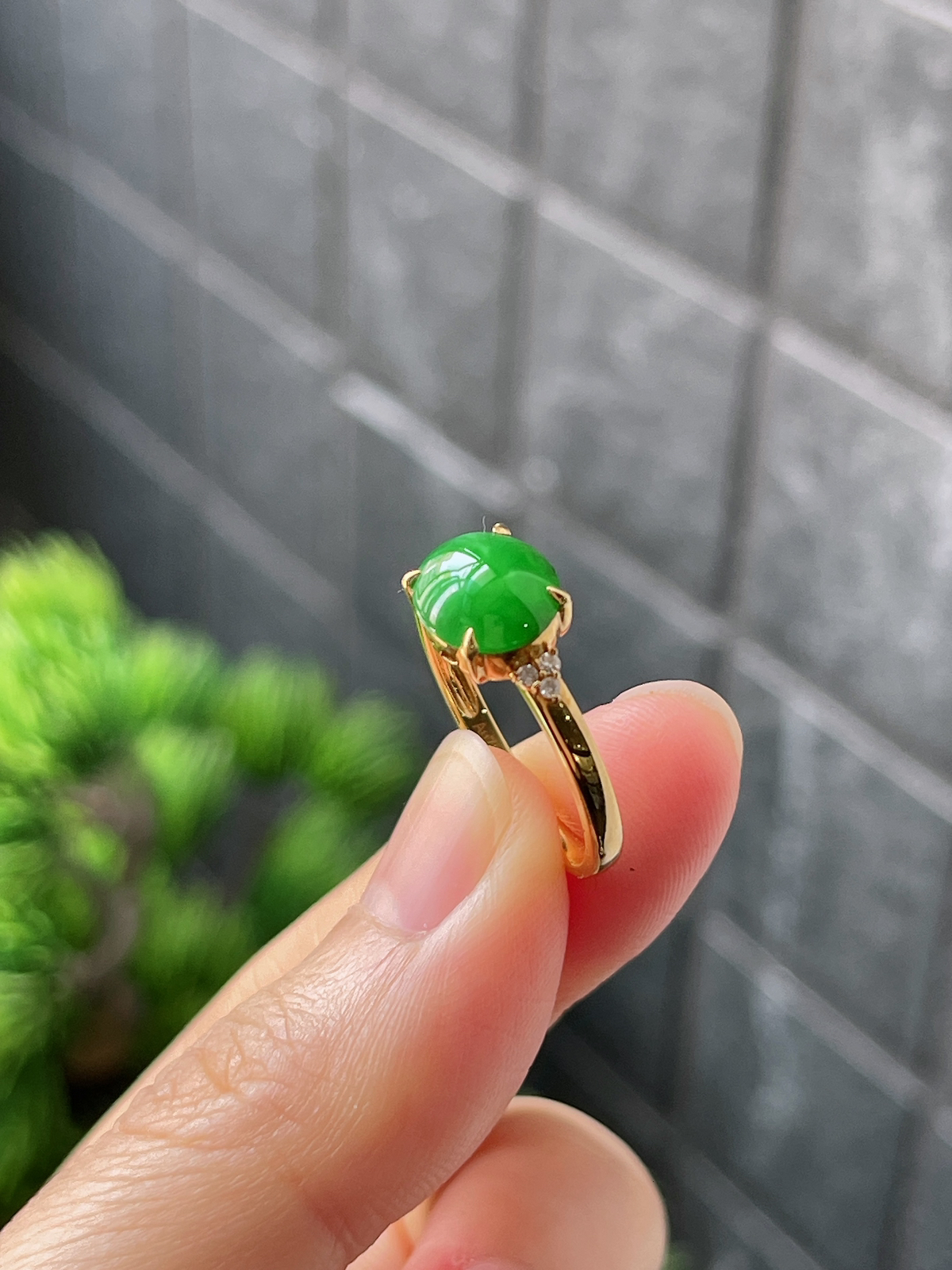 18k翡翠冰糯绿色戒指