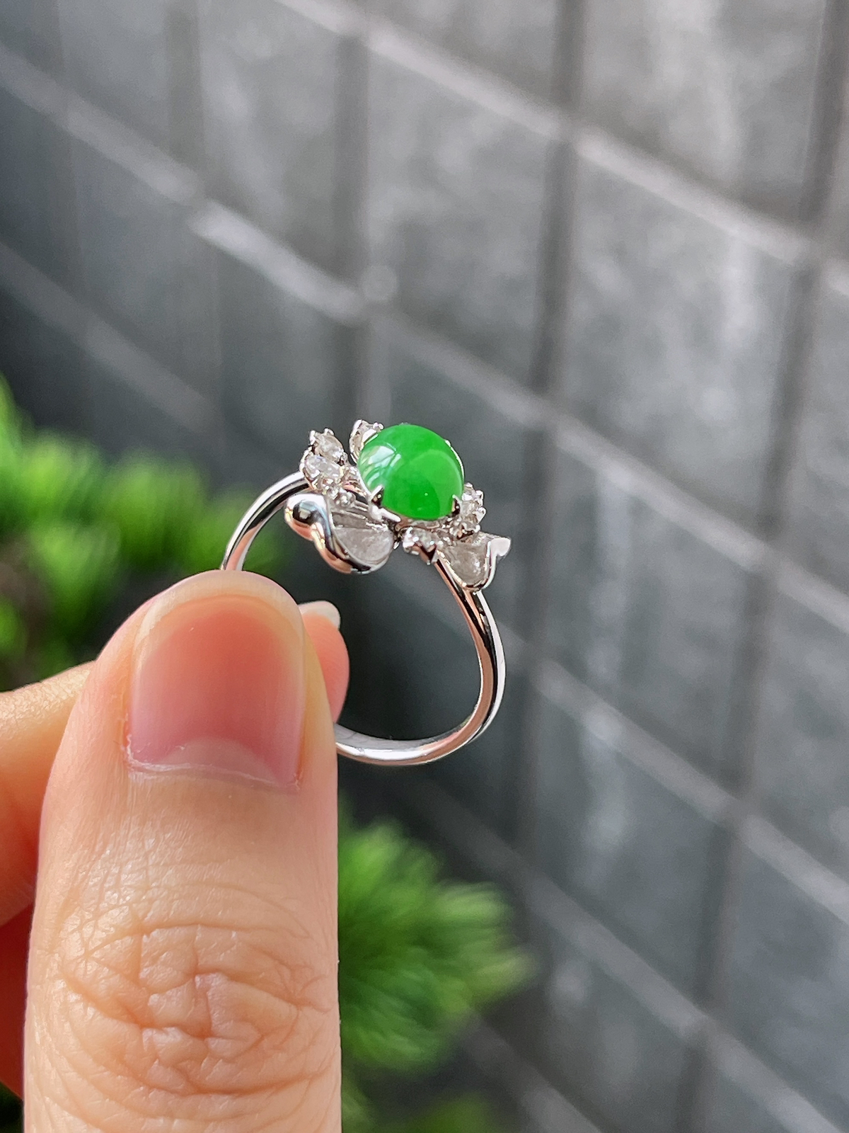 18k翡翠冰糯绿色戒指