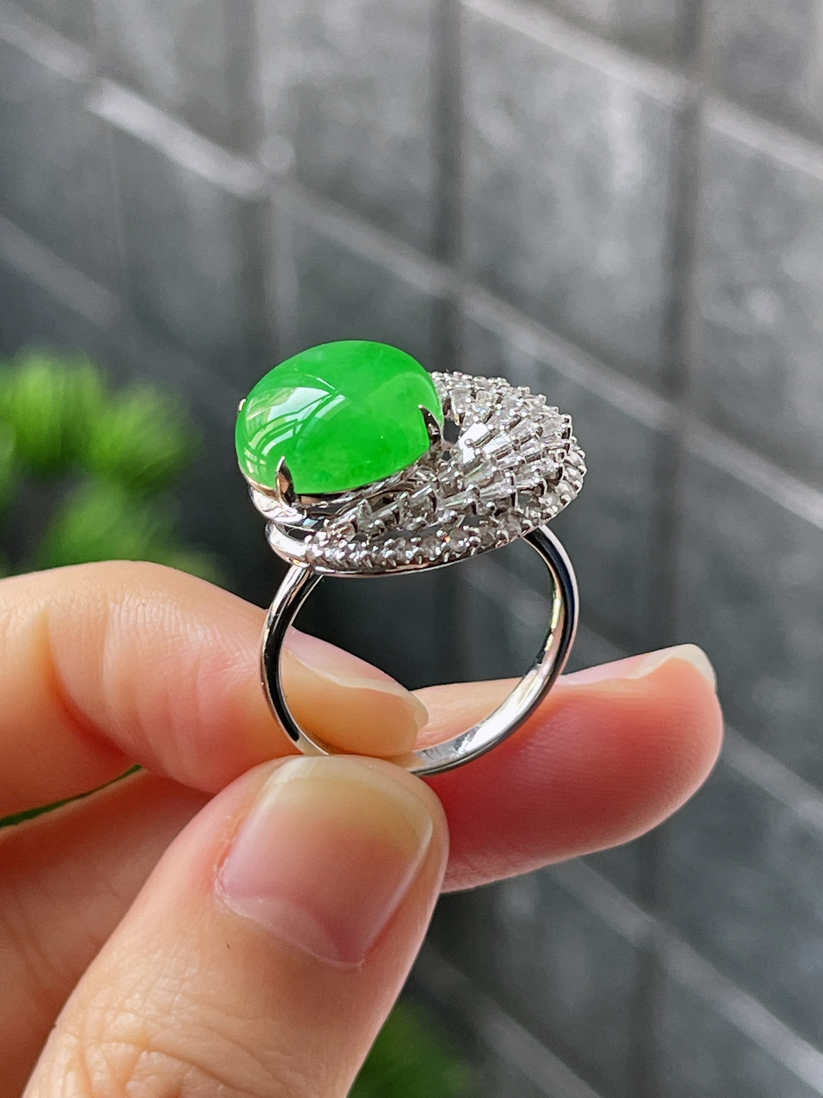 18k翡翠冰糯绿色戒指