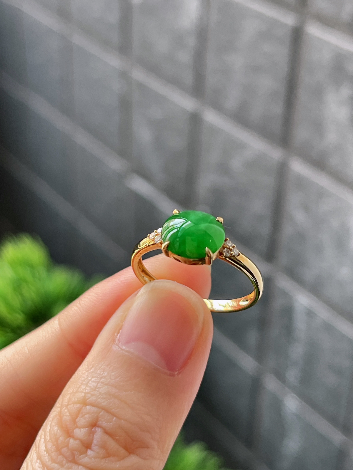 18k翡翠冰糯绿色戒指