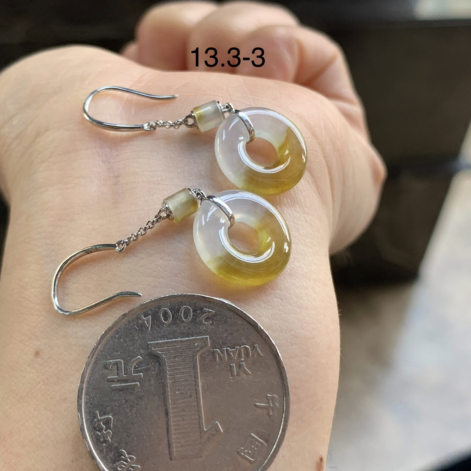 金镶嵌黄翡平安扣耳钩^_^冰透