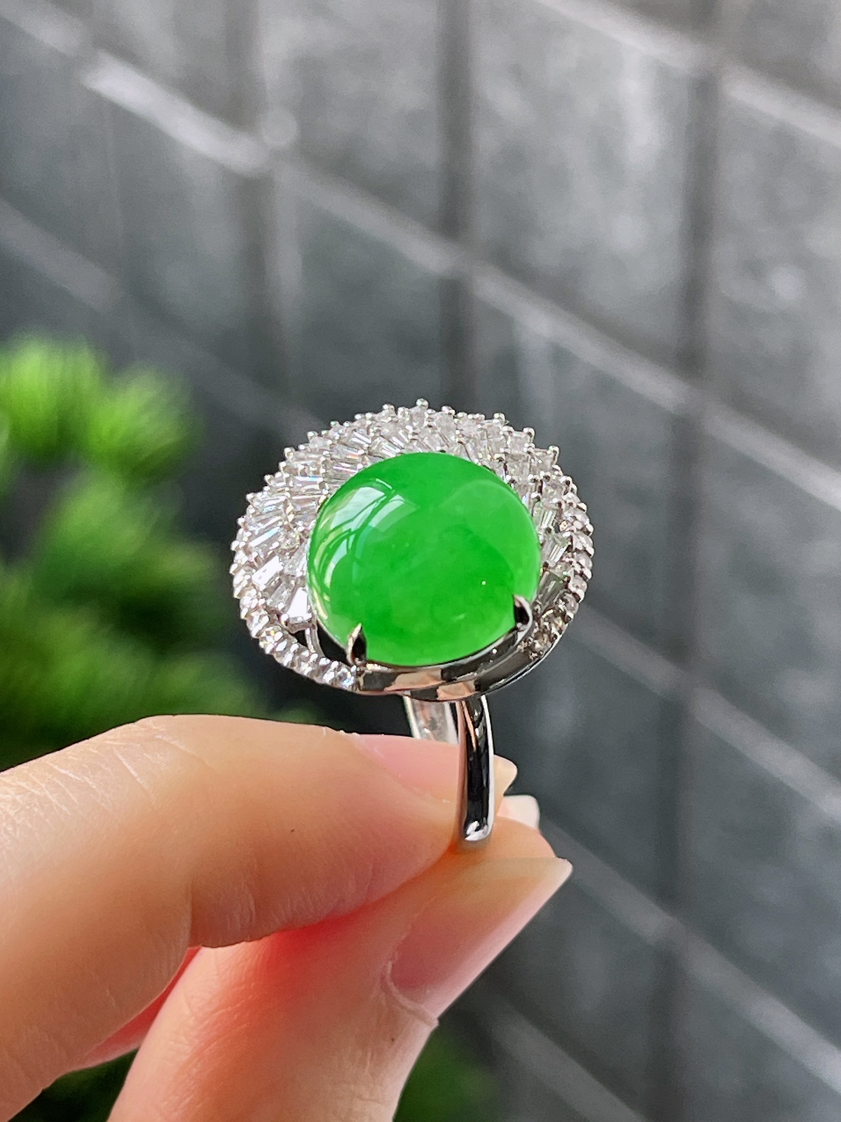 18k翡翠冰糯绿色戒指