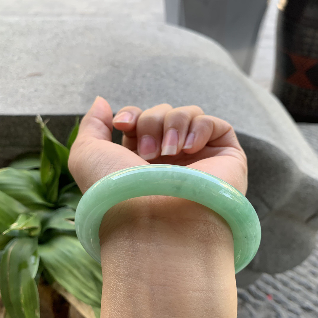 圈口 54.4-10.9【满绿圆条手镯】圆条54 55可戴