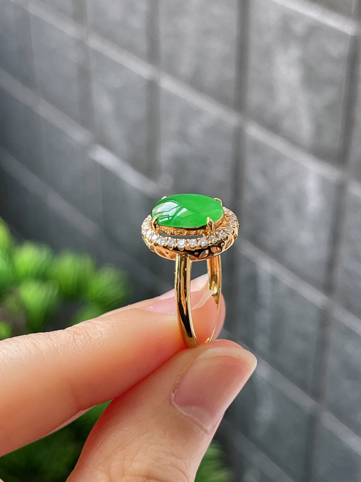 18k翡翠冰糯绿色戒指