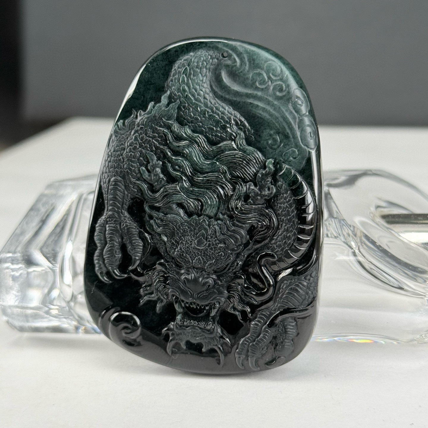 精品墨翠龙牌 种好色正 黑度好 打灯通透 油性十足