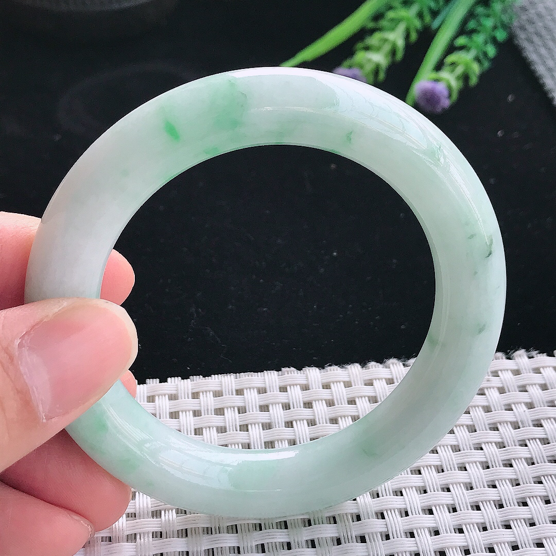 实拍天然翡翠53/11.2/11老坑秀气温润飘花圆条手镯翡翠玉镯手环