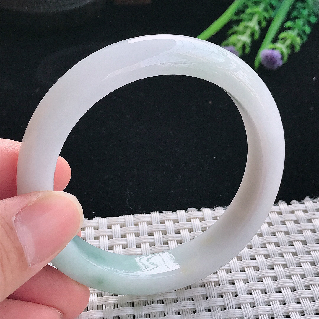 实拍天然翡翠55/11.7/8.5老坑冰润飘花翡翠玉镯手环