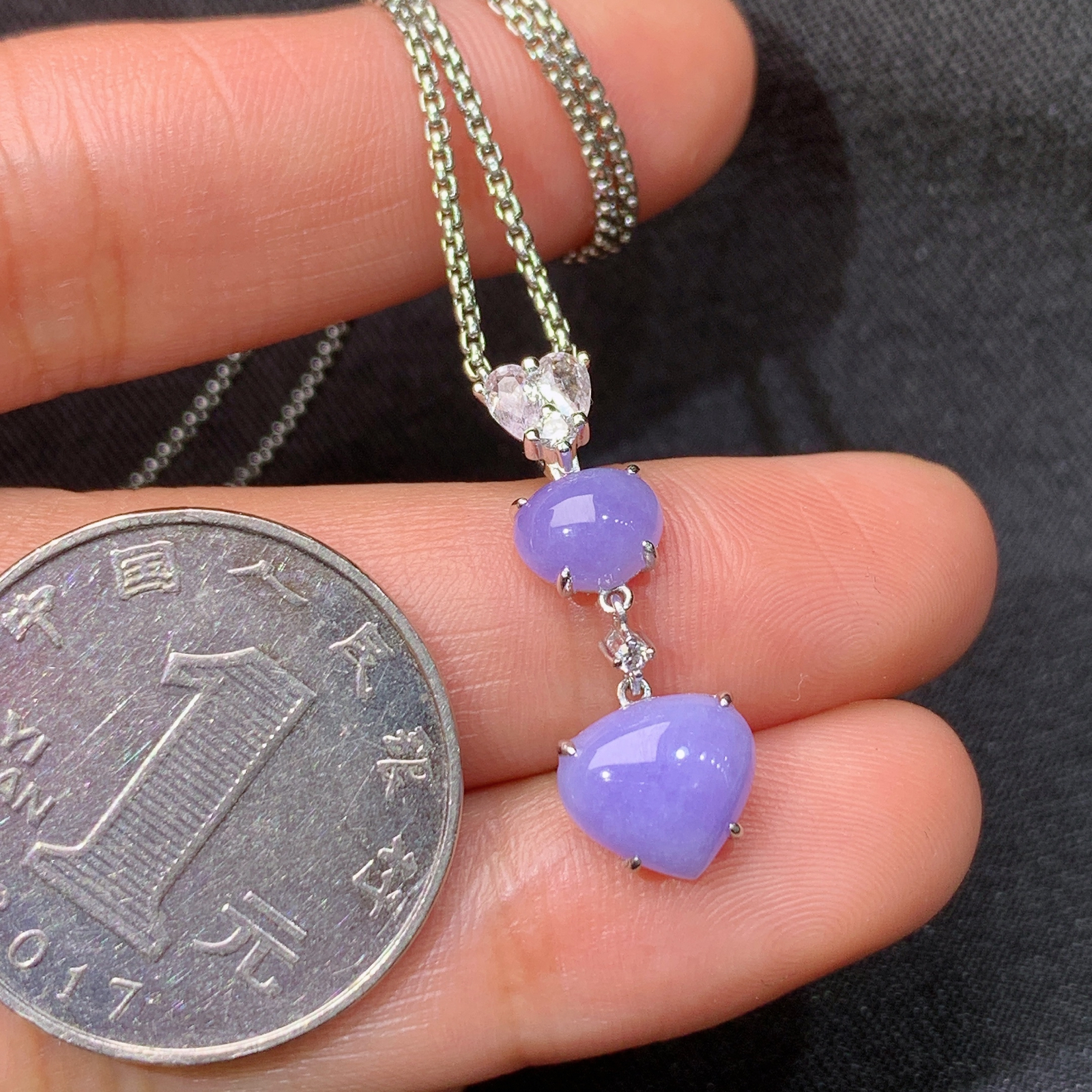 冰紫罗兰爱心吊坠，18k金镶嵌，冰润鲜艳，玉质细腻，种水足，Zhu 尺寸25*8.8*3.6