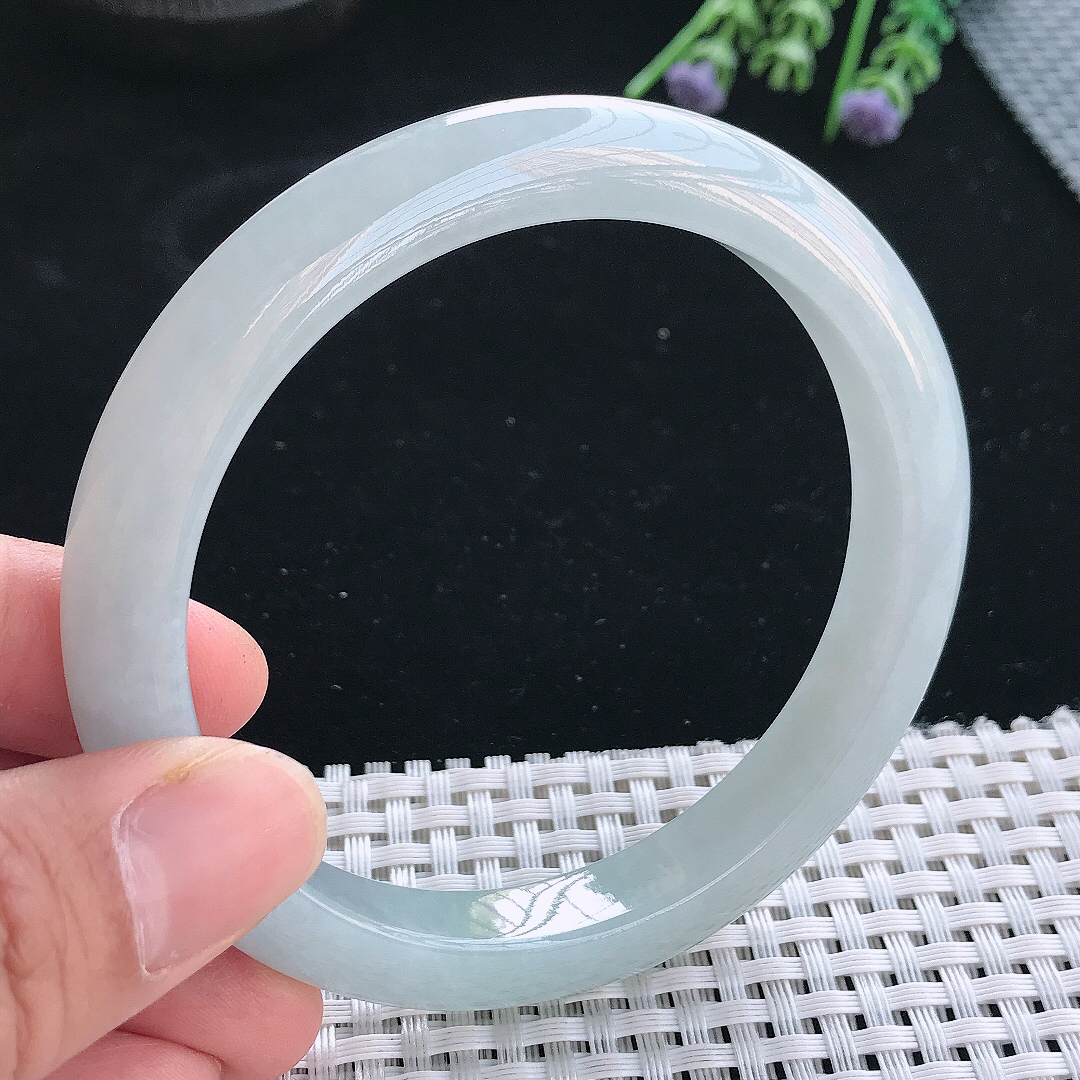 实拍天然翡翠62.5/10.3/8.8老坑秀气冰润大圈口手镯翡翠玉镯手环