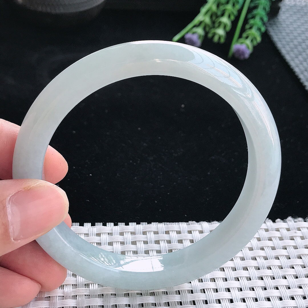 实拍天然翡翠62.5/10.3/8.8老坑秀气冰润大圈口手镯翡翠玉镯手环