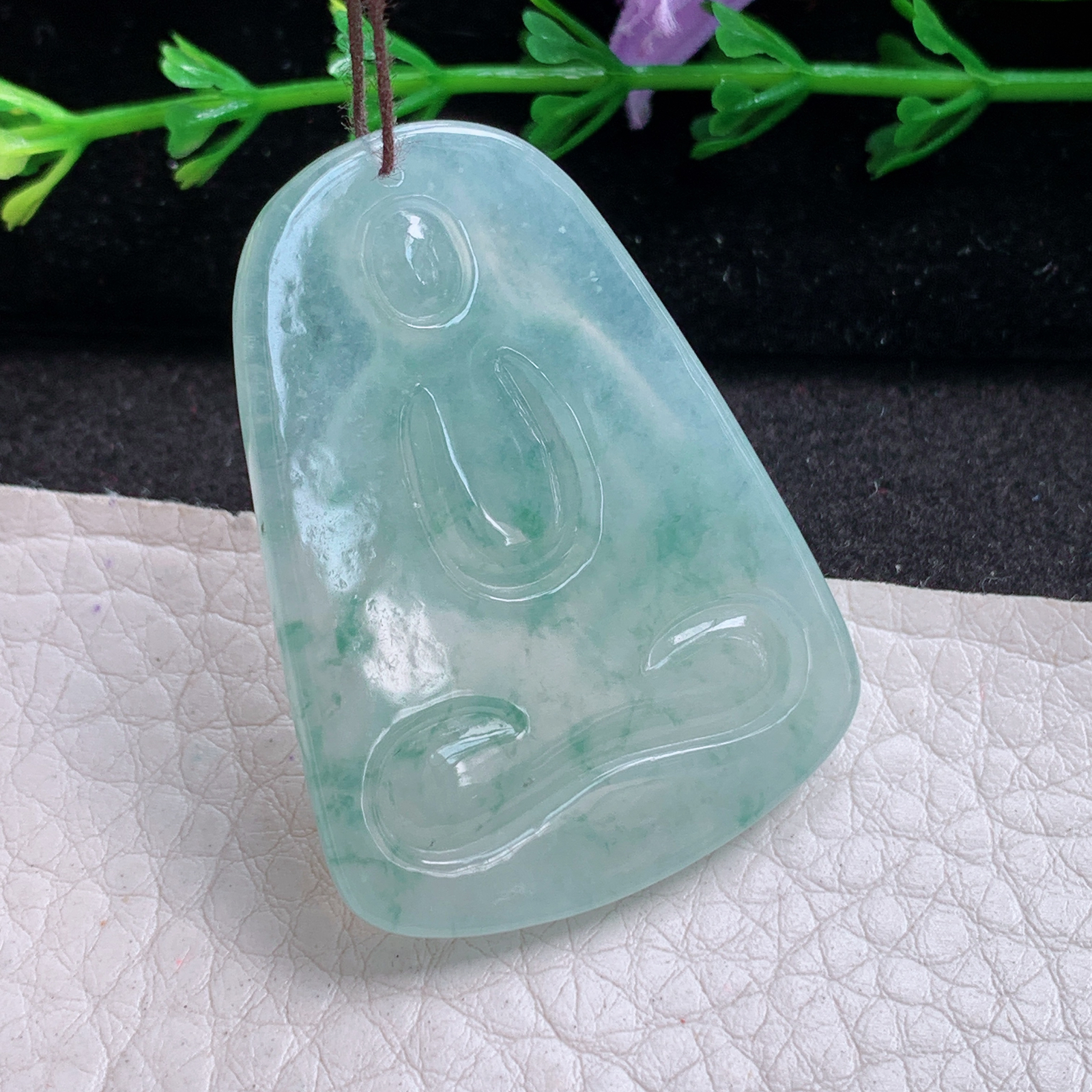 lz实拍42*30.6*5.3缅甸天然翡翠a货精雕冰飘花大日如来佛祖吊坠本命年守护神