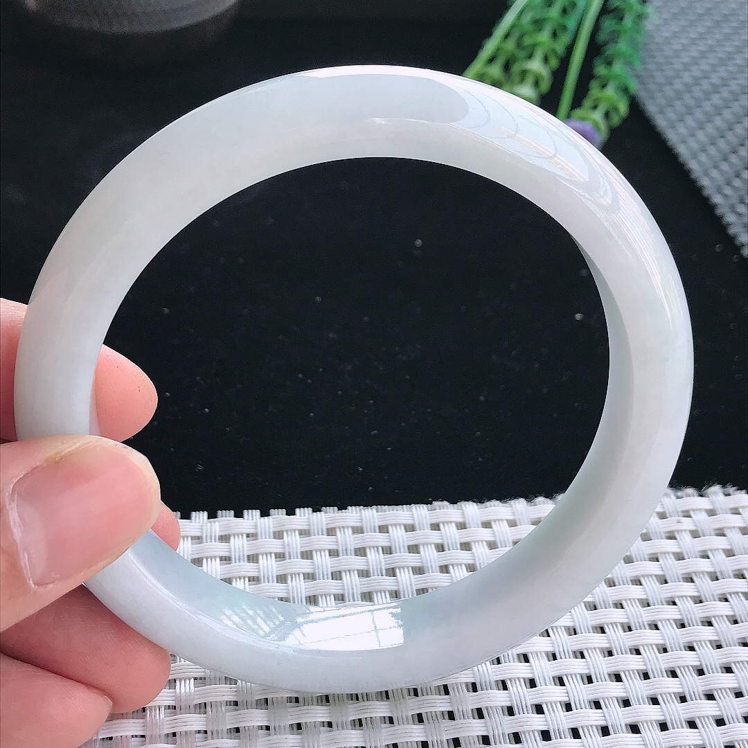 实拍天然翡翠66/12.2/9大圈口老坑秀气温润宽边手镯翡翠玉镯手环