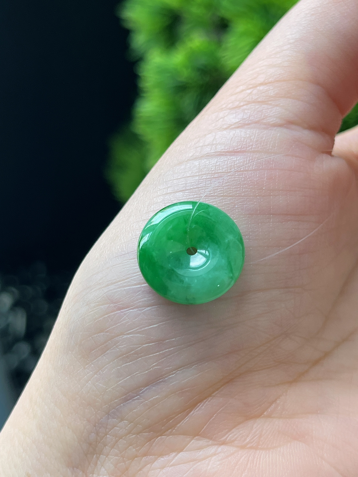 翡翠糯化种绿色平安扣