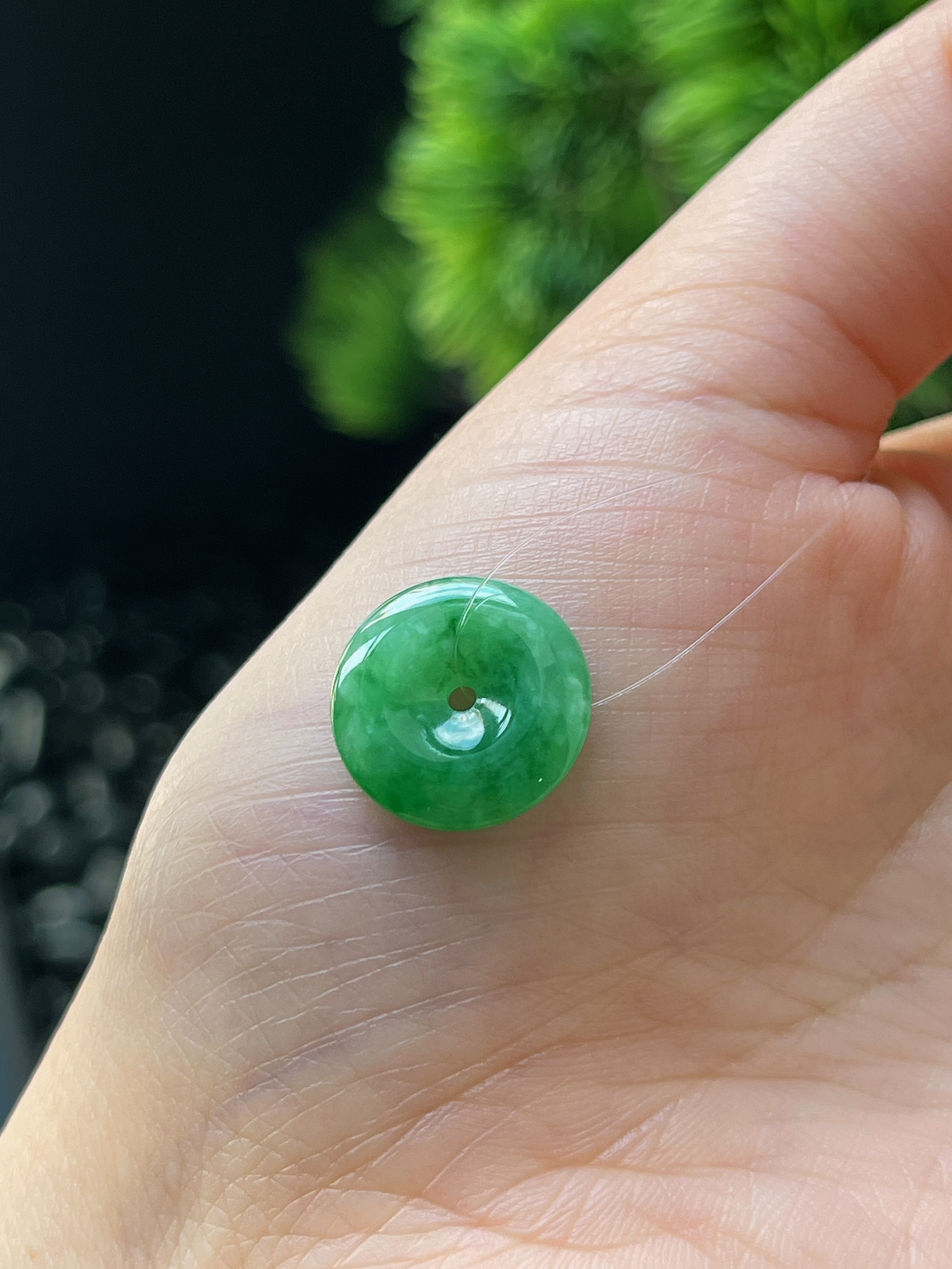 翡翠糯化种绿色平安扣