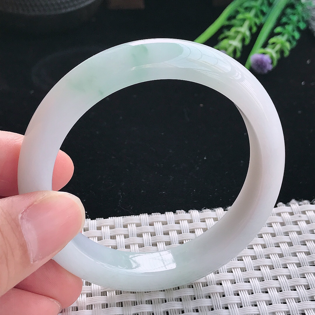 实拍天然翡翠55/11.7/8.5老坑冰润飘花翡翠玉镯手环