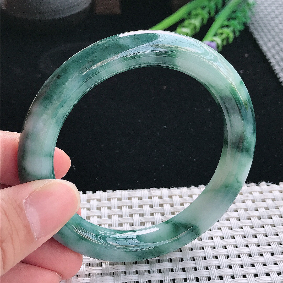 实拍天然翡翠59/11/10.8老坑精美温润飘花圆条手镯翡翠玉镯手环