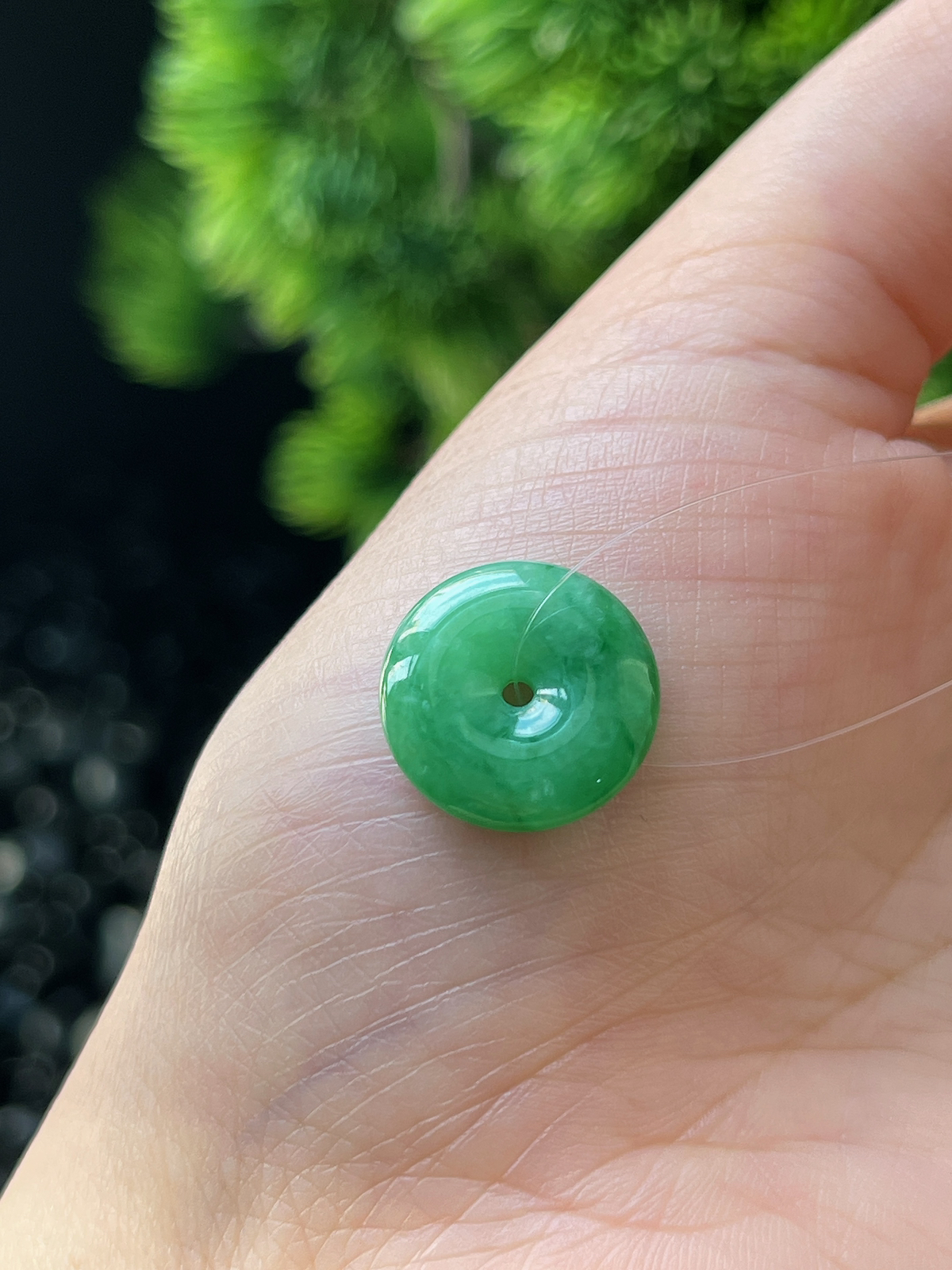 翡翠糯化种绿色平安扣