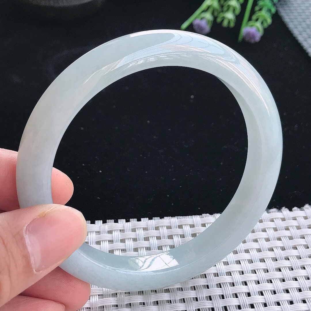 实拍天然翡翠62.5/10.3/8.8老坑秀气冰润大圈口手镯翡翠玉镯手环