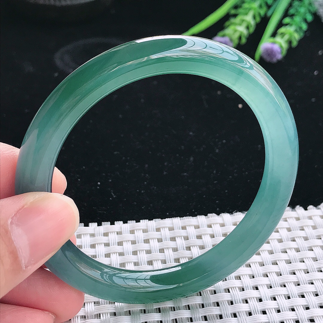 实拍天然翡翠57.5/9/9.2老坑冰胶果冻冰蓝蓝韵圆条手镯翡翠玉镯手环