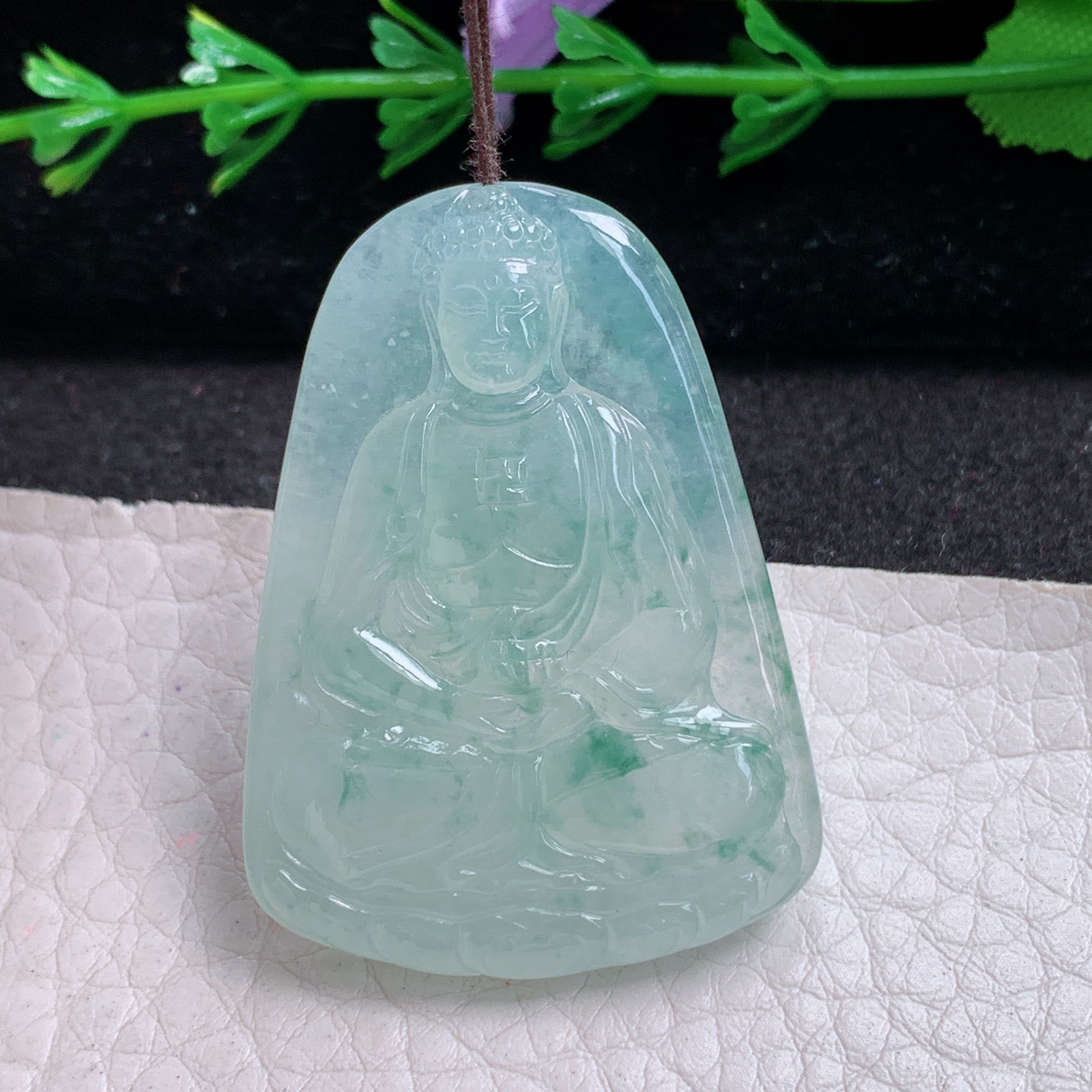 lz实拍42*30.6*5.3缅甸天然翡翠a货精雕冰飘花大日如来佛祖吊坠本命年守护神