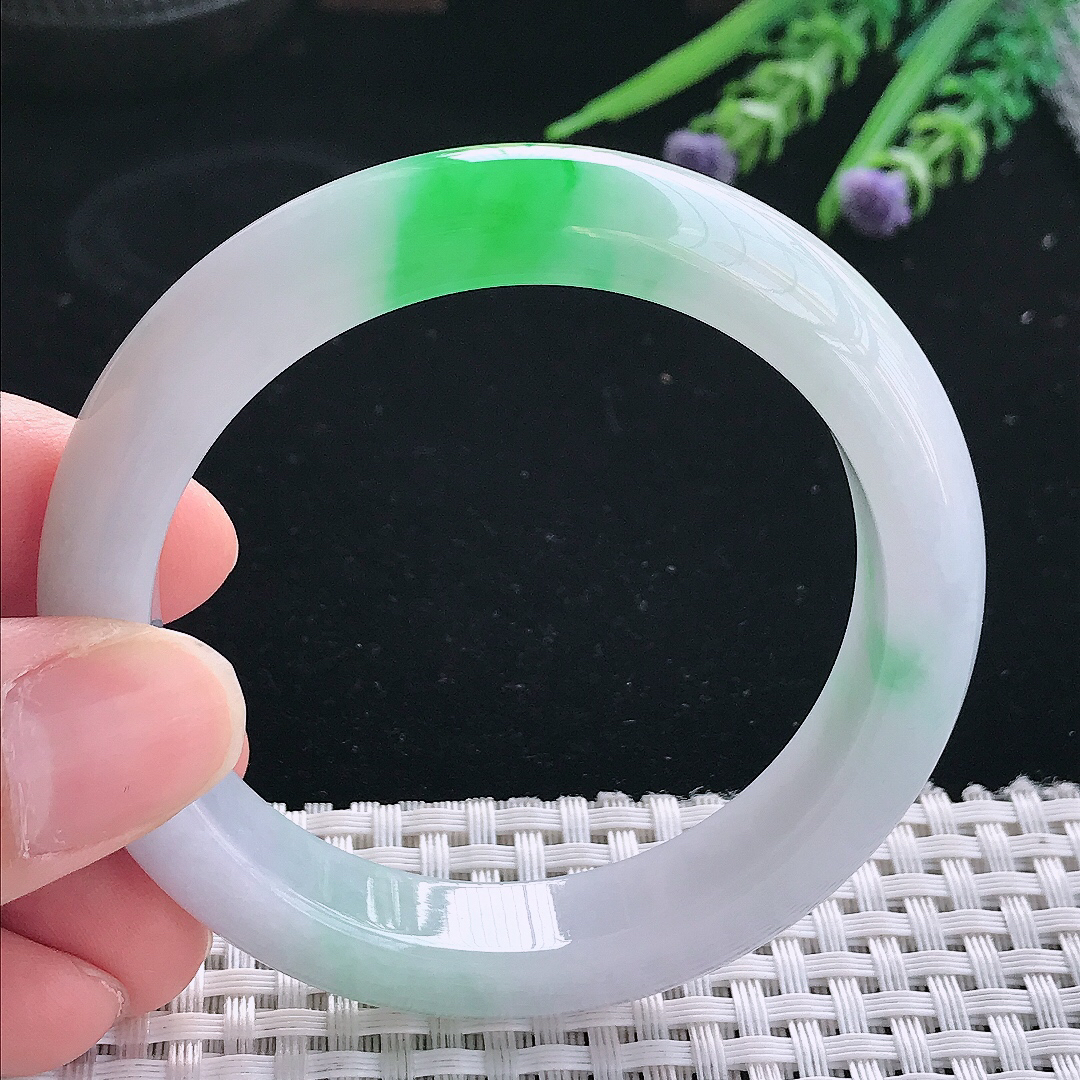 实拍天然翡翠54/11.8/8.6老坑精美冰润飘阳绿手镯翡翠玉镯手环