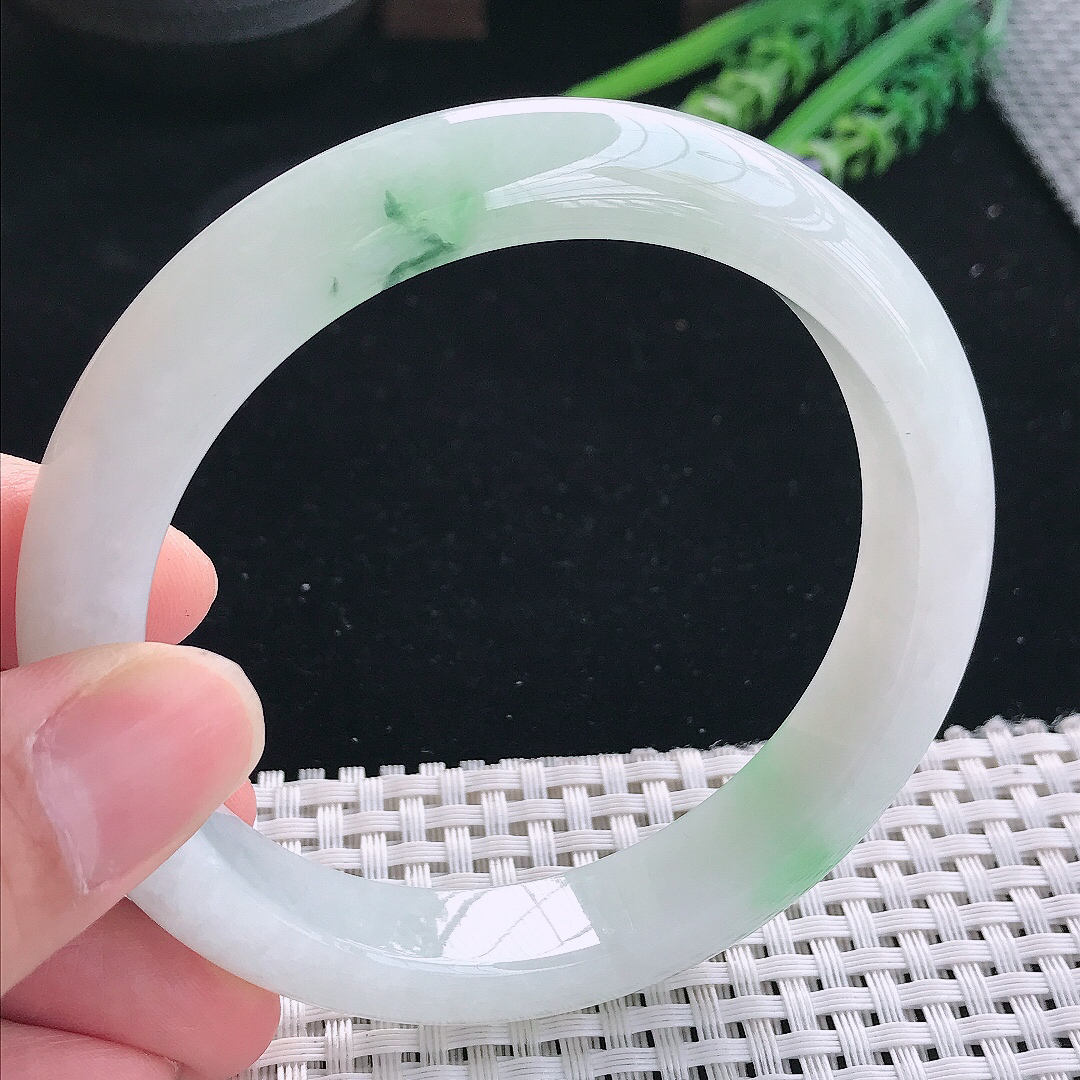 实拍天然翡翠63/13/9大圈口老坑冰润飘花手镯翡翠玉镯手环