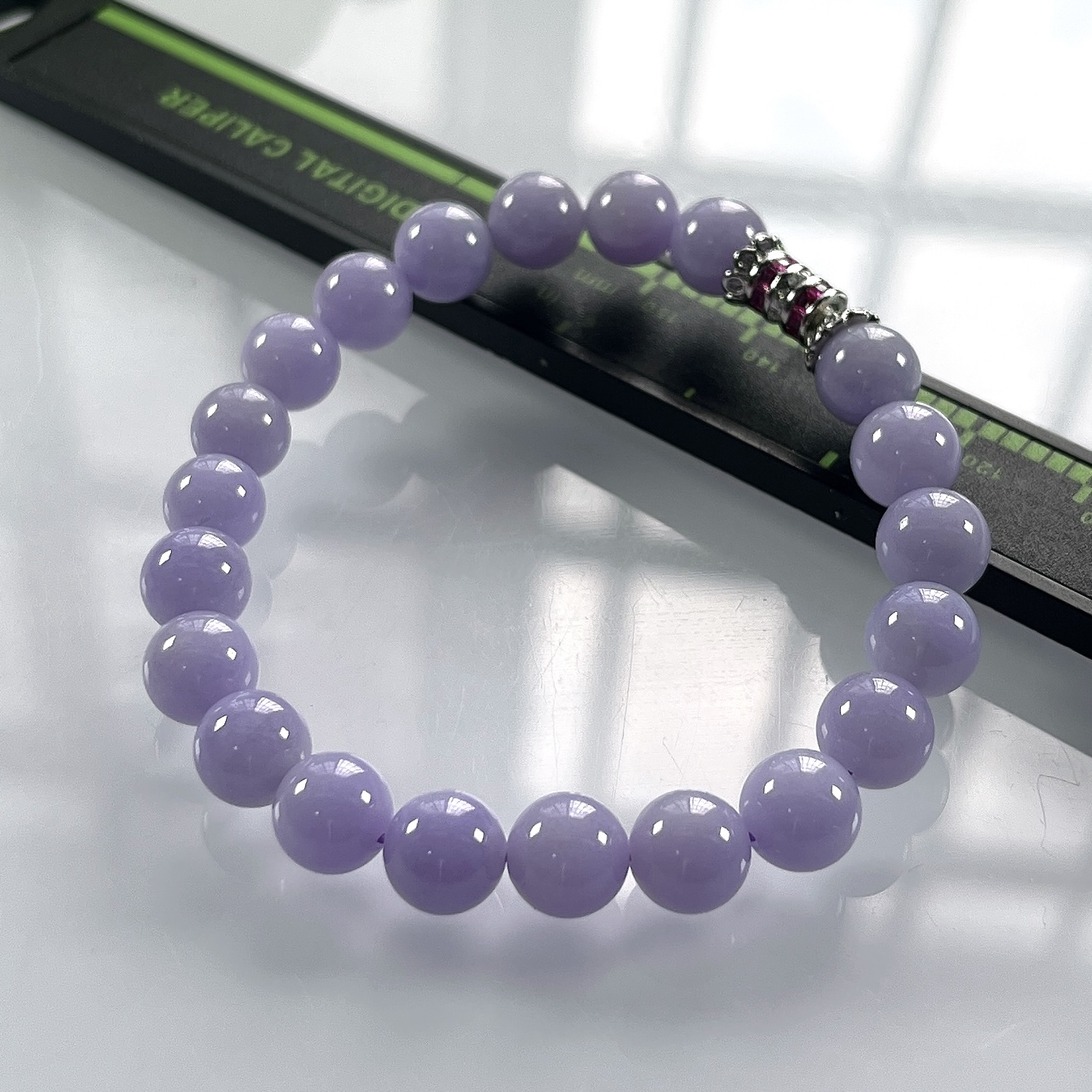 缅甸天然翡翠A货，卡8冰润紫罗兰圆珠手串手链，尺寸：8mm/21颗，长度175mm，重量：19.63g